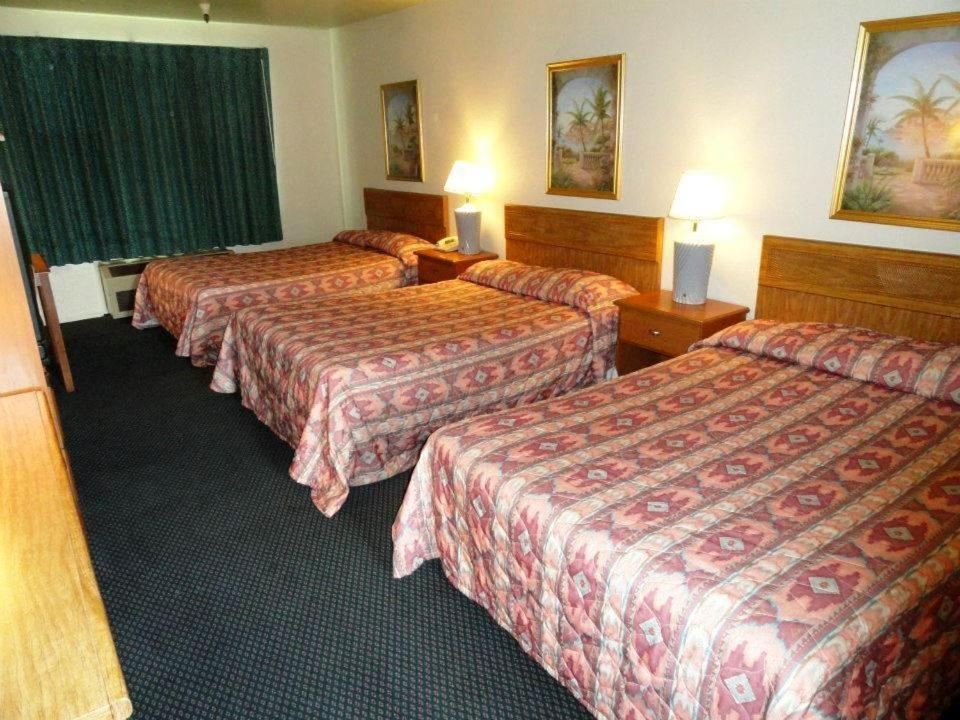 Applegate Inn Atwater Eksteriør bilde