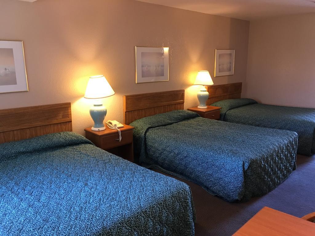 Applegate Inn Atwater Eksteriør bilde