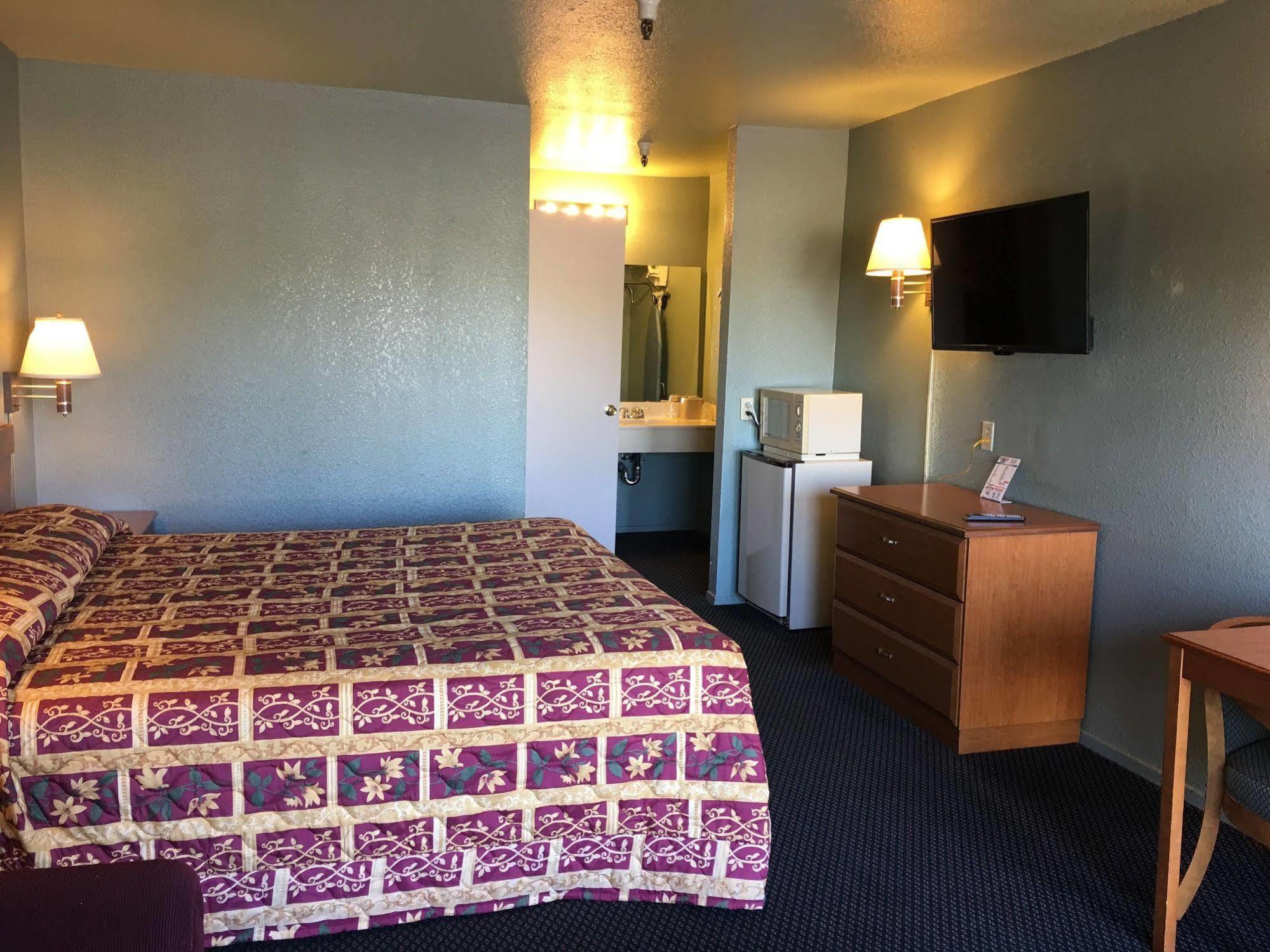 Applegate Inn Atwater Eksteriør bilde